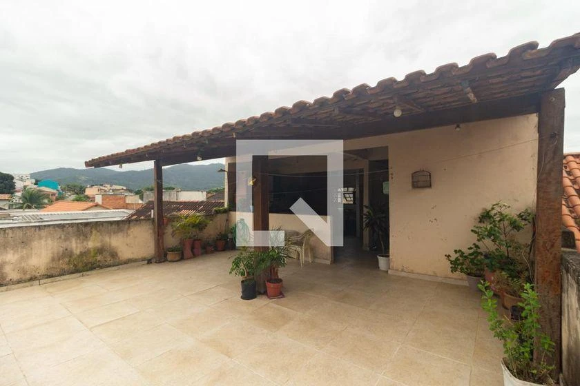 2-bedroom house with a grill on the balcony — photo 26