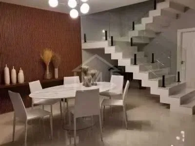 4-bedroom house with 350 m², 3 parking spaces and pool — photo 8