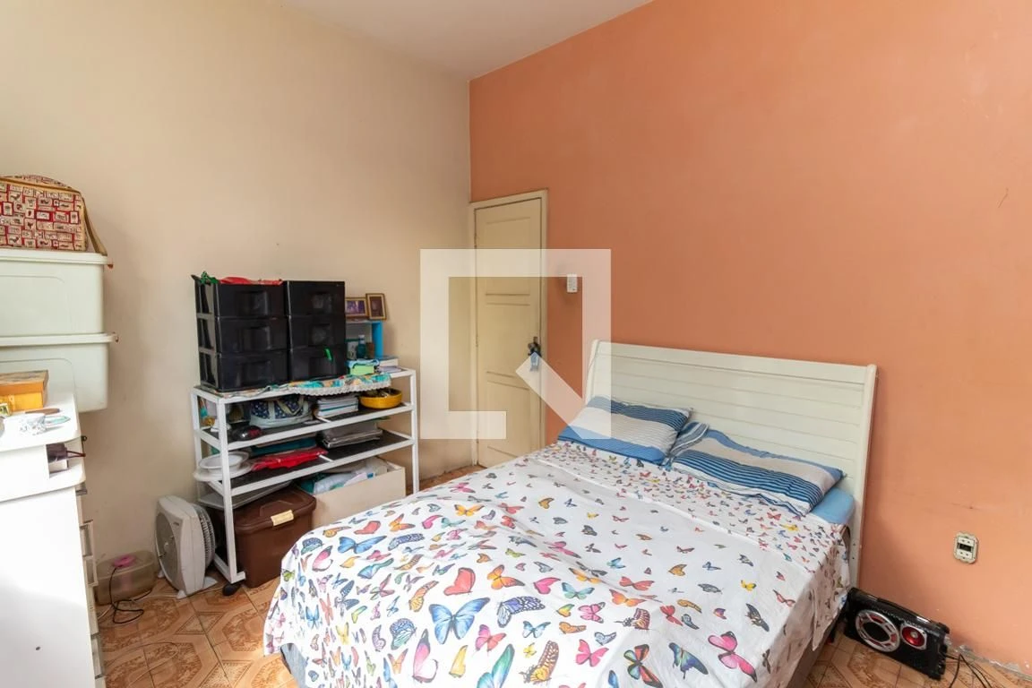 Furnished 2-bedroom apartment with private BBQ area — photo 9