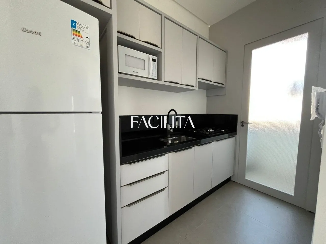 Квартира з 2 спальнями 64 м² та 1 паркомісцем на 3 поверсі — photo 2