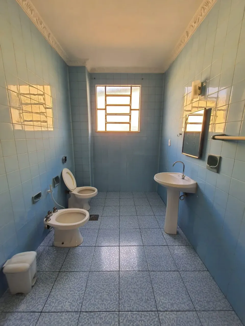 Apartamento de 3 quartos com cozinha separada — photo 9