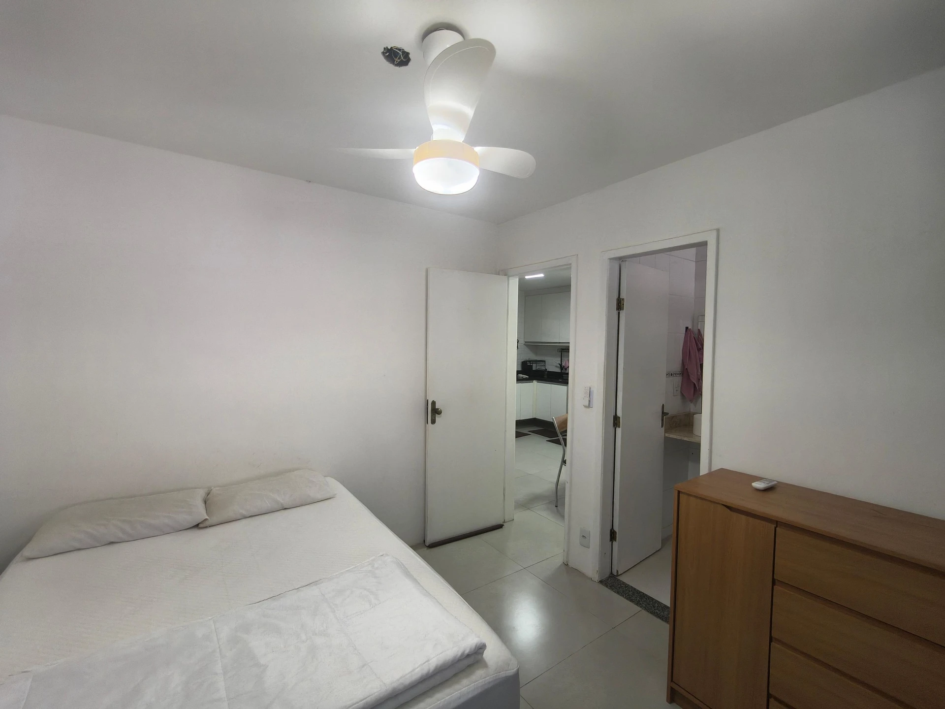 Casa mobiliada com 3 quartos e varanda, com 6 vagas — photo 56