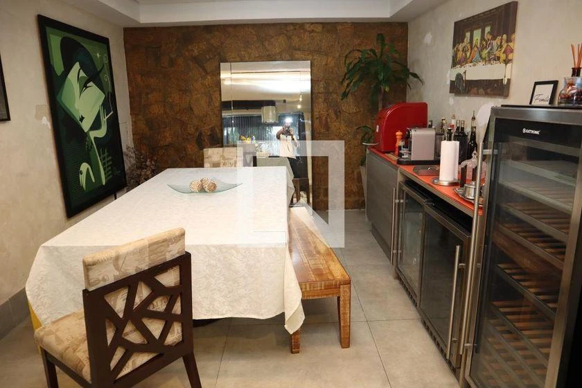 Furnished 525 m² house with 3 en-suites and gas kitchen — photo 8