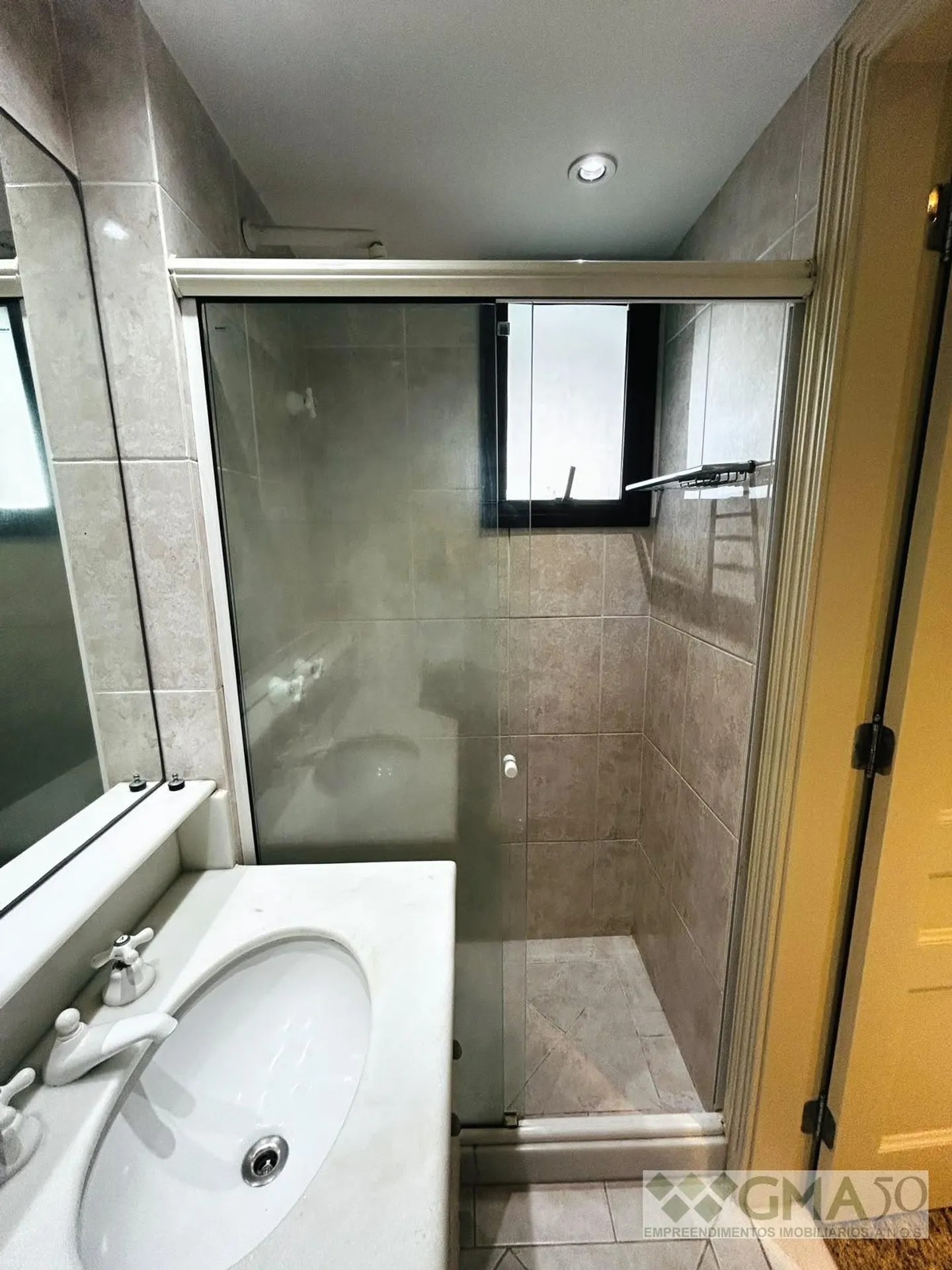 Apartment, 175 m², with a glass-enclosed balcony — photo 22