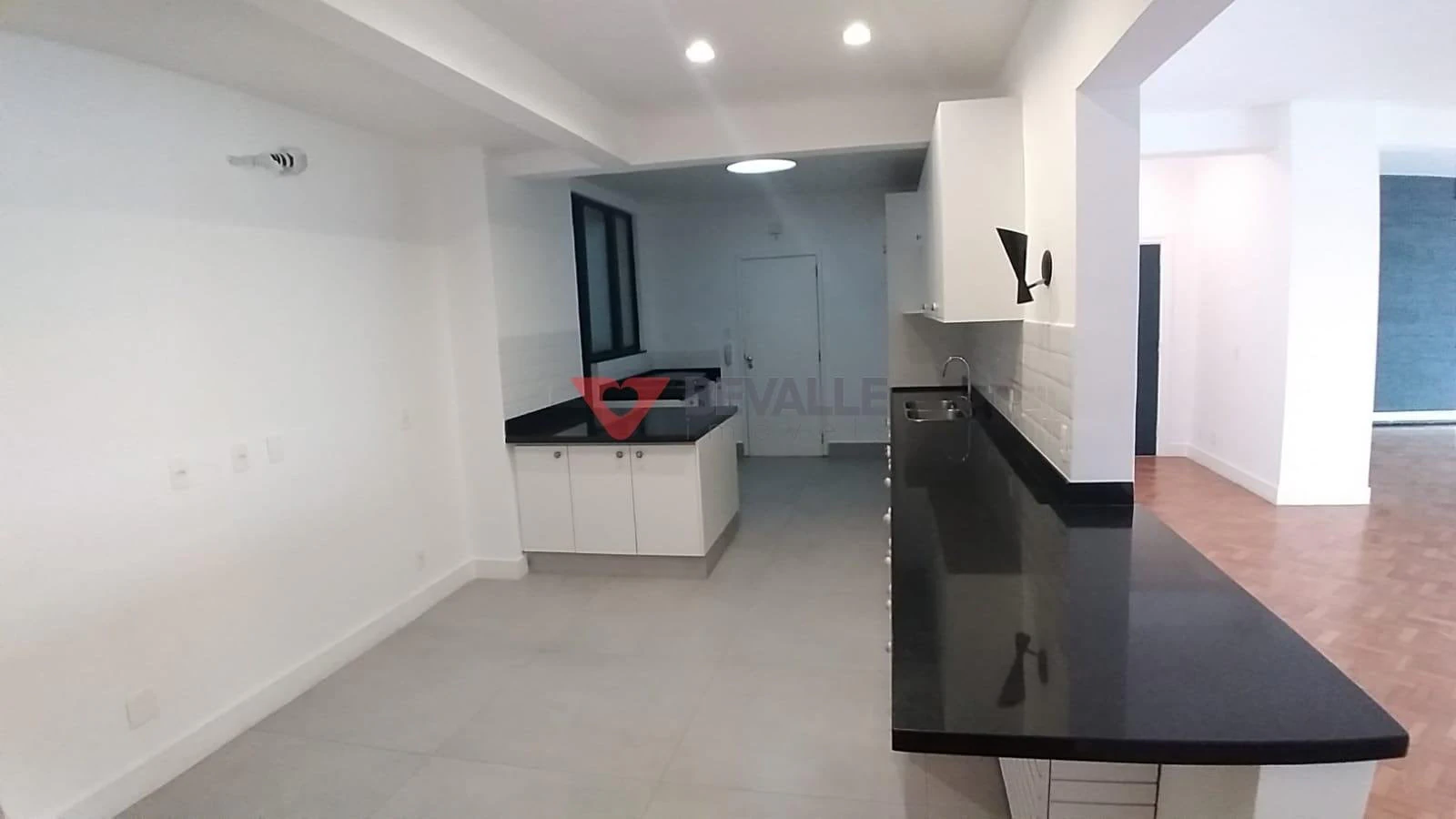 Rental apartment with 3 bedrooms, balcony, 3 baths — photo 6