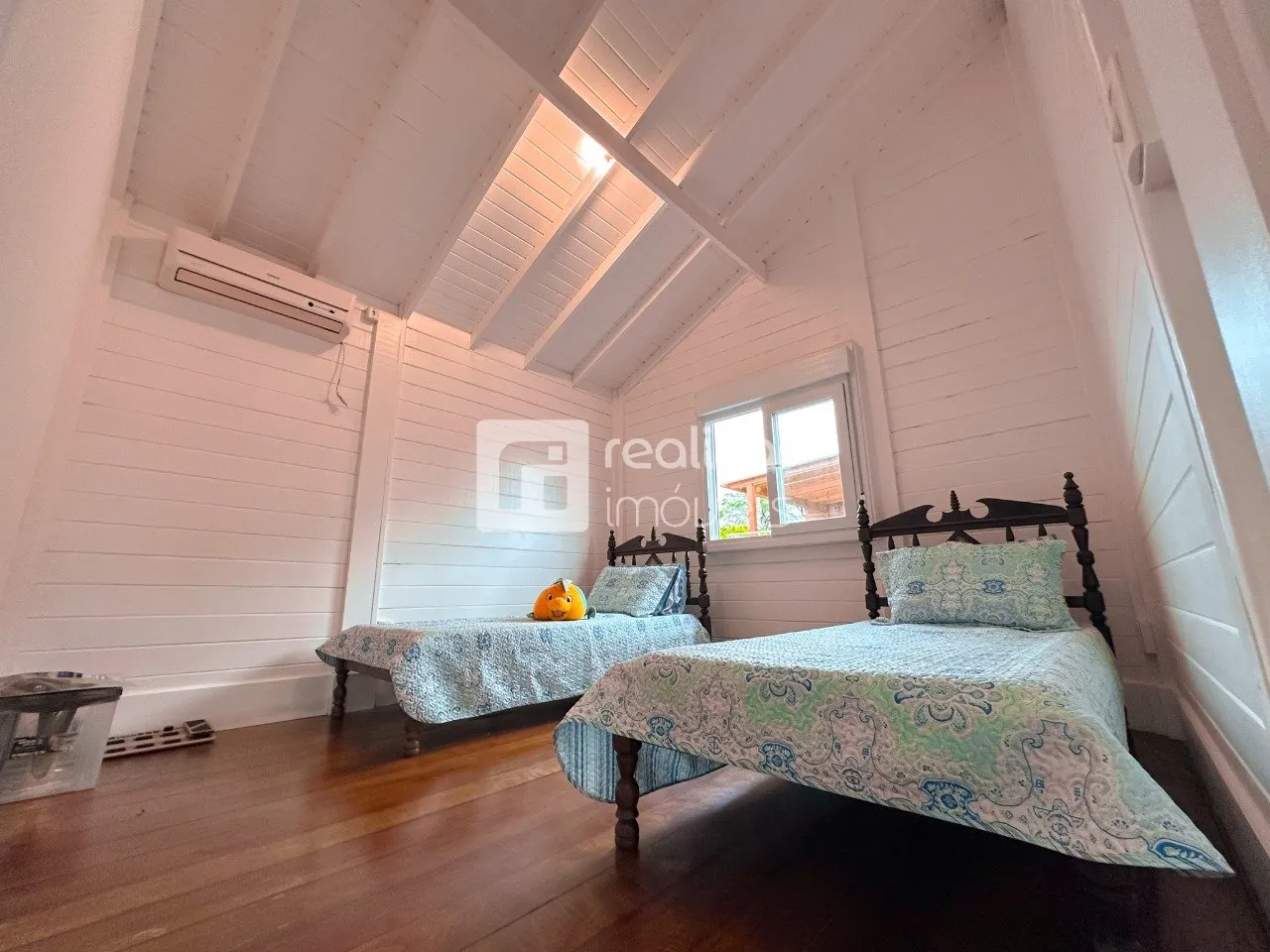 Casa amueblada, 240 m², con chimenea — photo 26