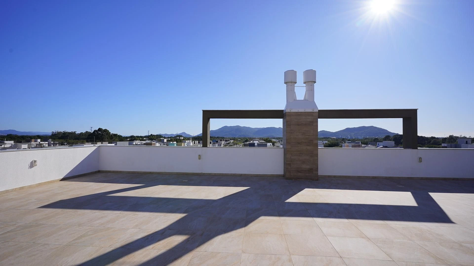 Furnished studio, 37 m², with a mountain view — photo 19