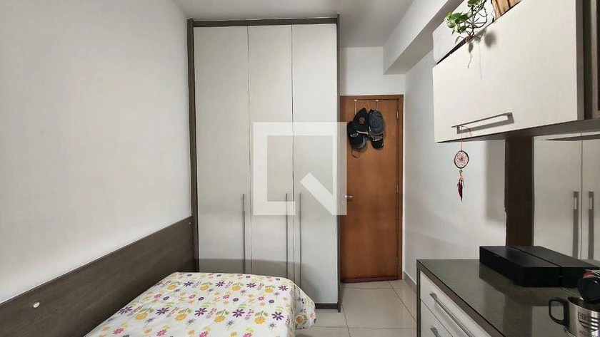 3-bedroom apartment in a building with a gym — photo 26