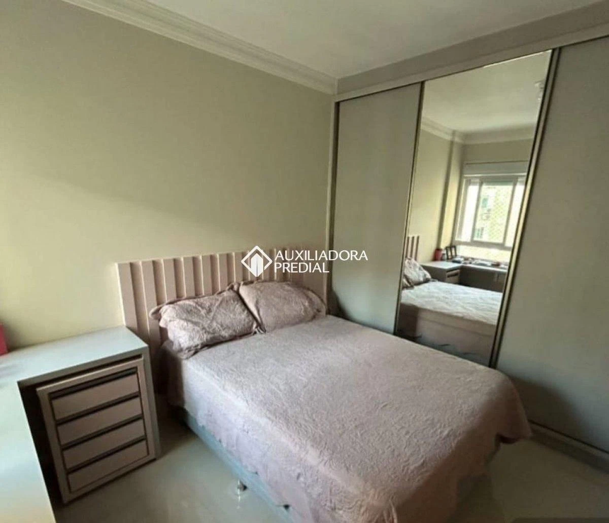 Furnished apartment, 128 m², with a home office — photo 2