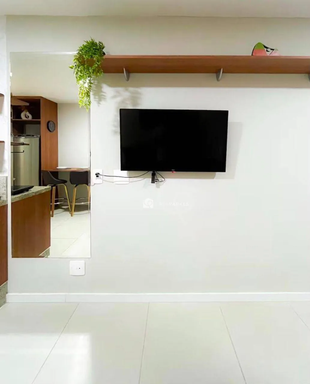 Furnished 1-bedroom apartment with balcony and 34 m² — photo 15