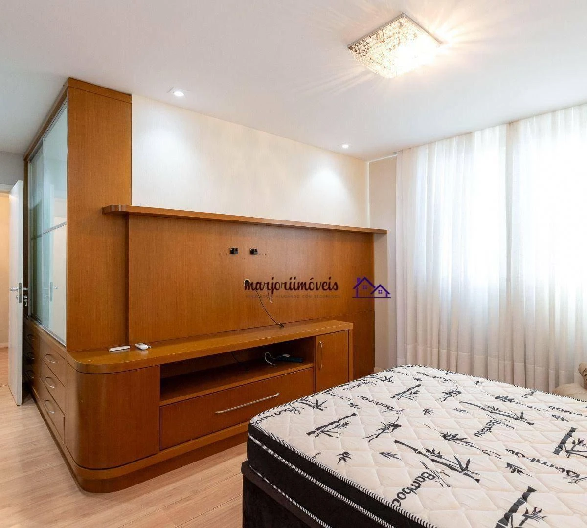 Washing machine in a 3-bedroom apartment, 118 m² — photo 18