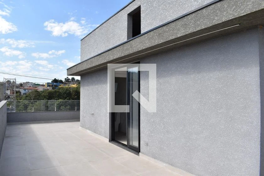Unfurnished house with 3 en-suite bedrooms and BBQ — photo 5