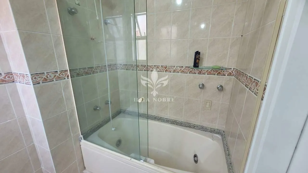 Apartamento de 3 dormitorios con 2 suites y 120 m² — photo 23