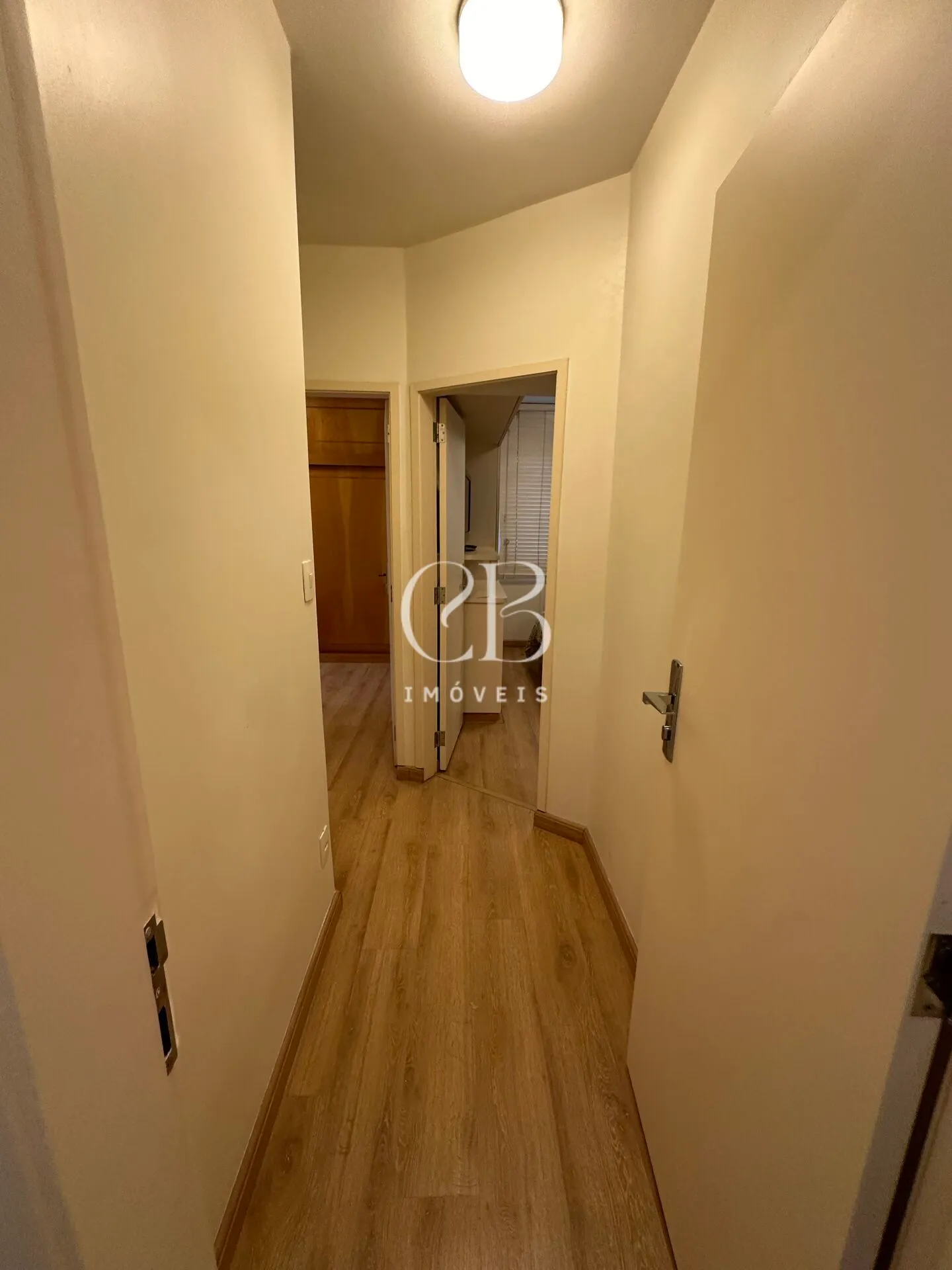 Furnished 2-bedroom apartment with 3 bathrooms 82 m² — photo 24