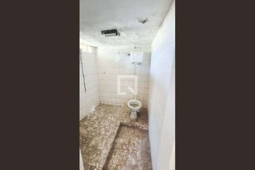Rental house with 2 bedrooms and 2 bathrooms — photo 11