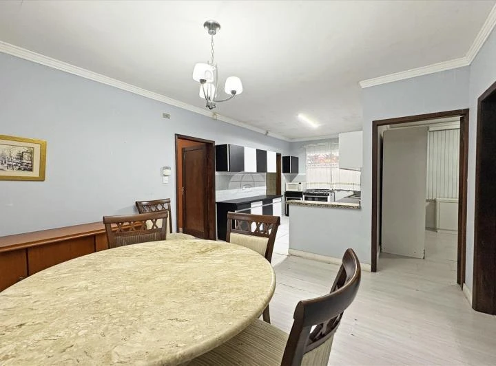 Дом на первом этаже: 3 спальни, 2 санузла, 300 м² — photo 7