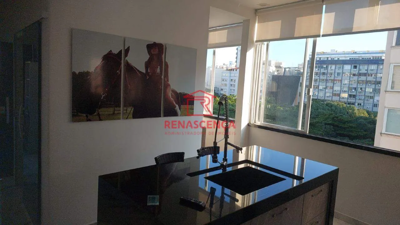 Furnished 1-bedroom apartment with enclosed balcony — photo 9