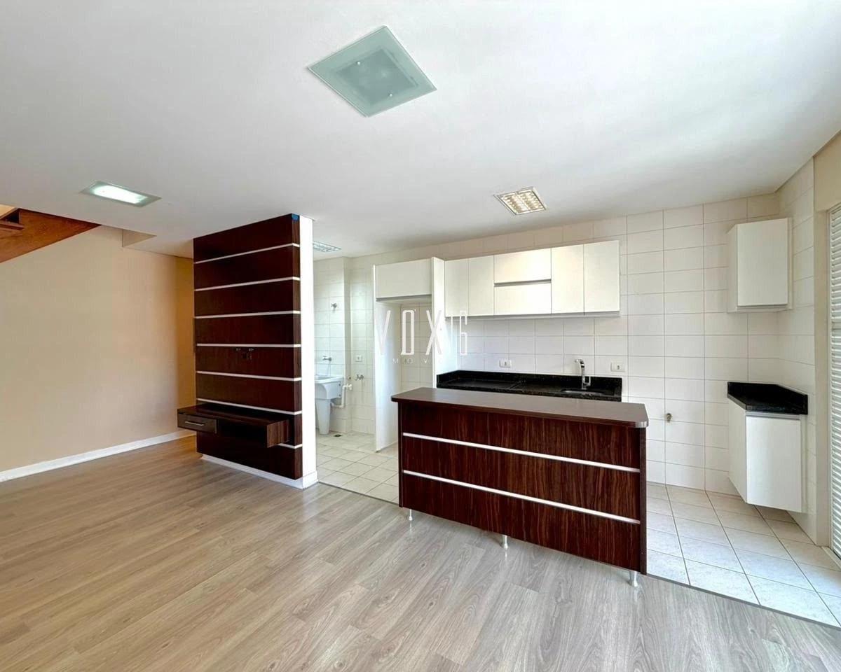 Квартира 250 м² с 3 спальнями и 2 парковками