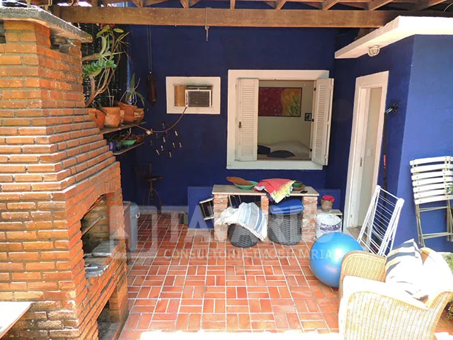 Furnished house with 5 bedrooms and 3 bathrooms — photo 16