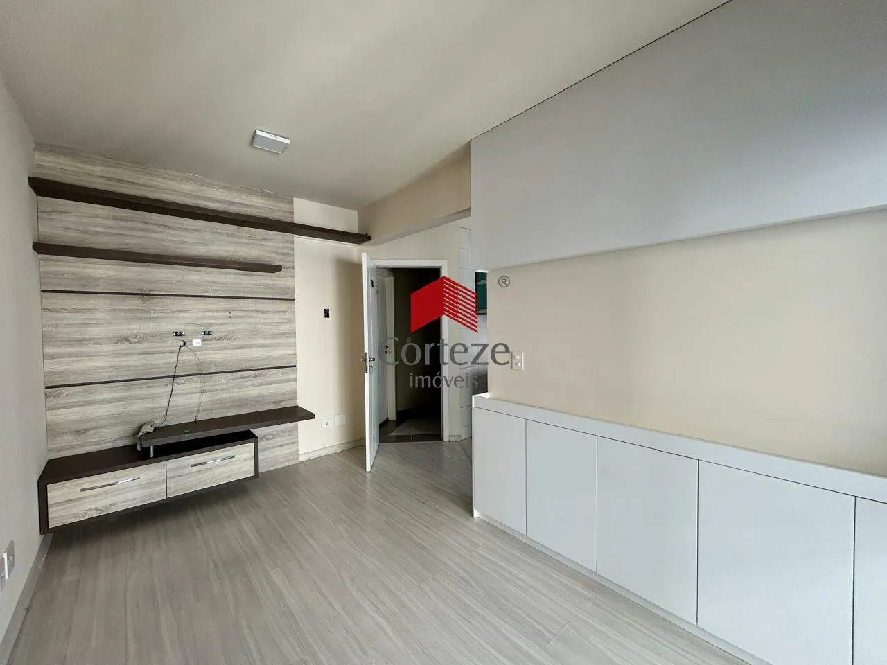 Apartamento com 2 quartos e varanda com churrasqueira privativa — photo 2