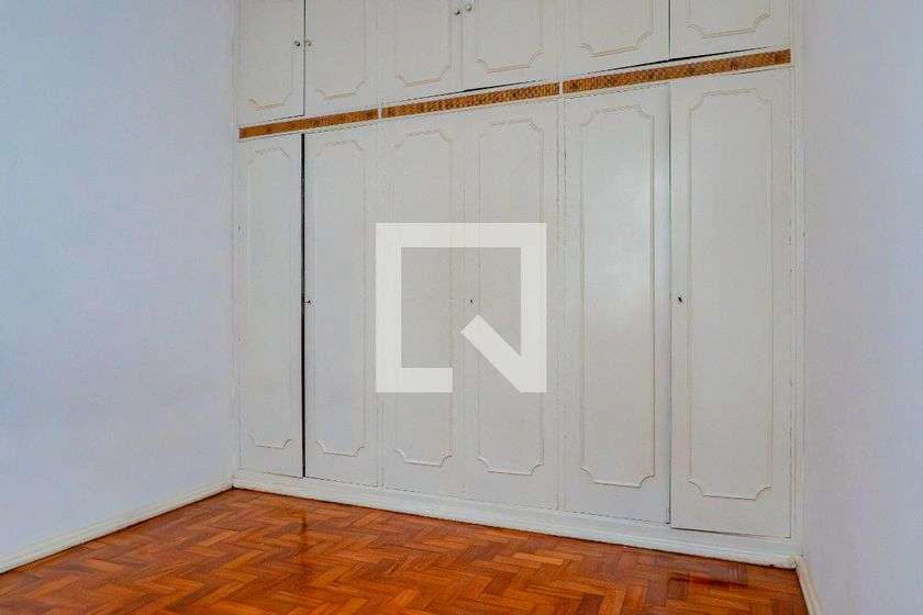 4-bedroom house with private garden and 145 m² — photo 12