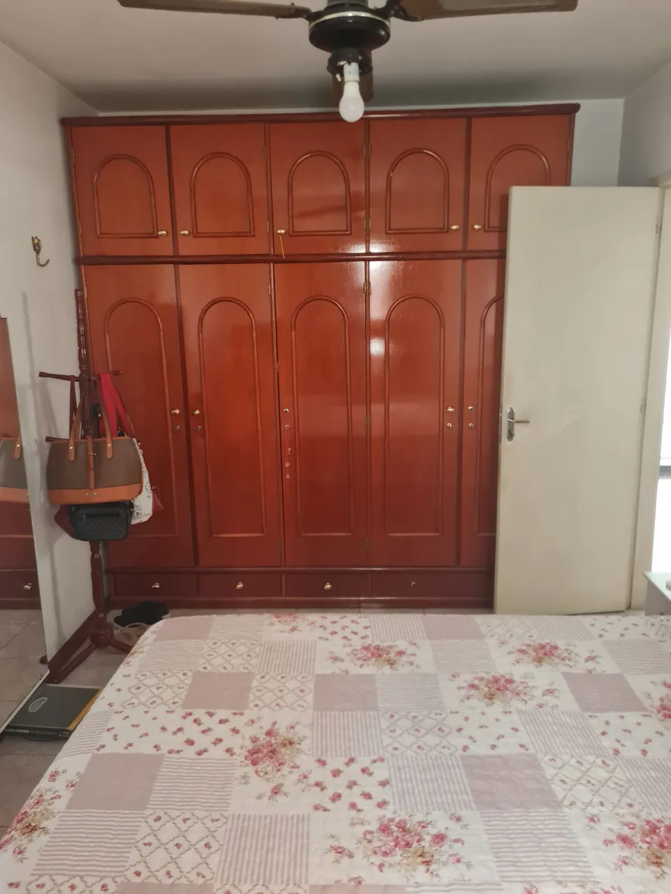 Apartamento mobiliado com 2 quartos e fogão a gás — photo 3