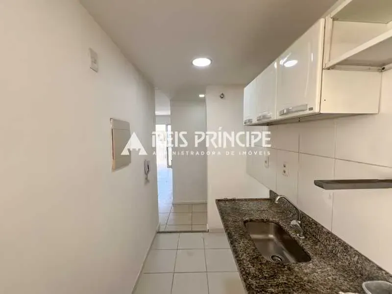 Apartamento com 2 quartos e cozinha separada — photo 2