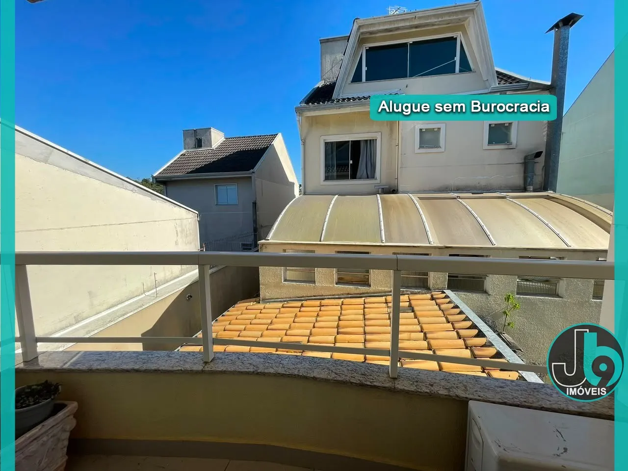 143 m² townhouse with 3 bedrooms and 5 parking spots — photo 22