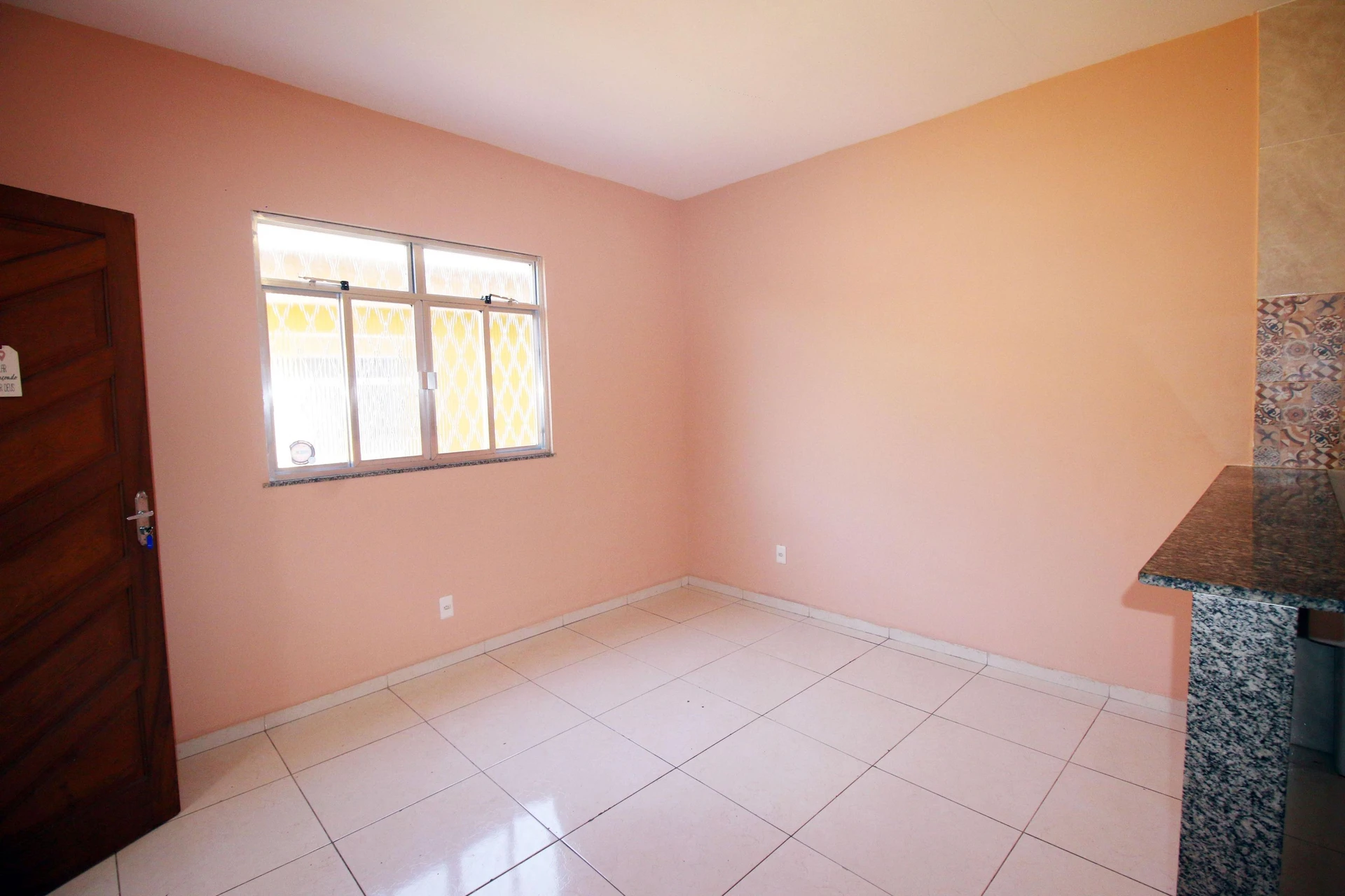 Rental apartment with 2 bedrooms and 1 bathroom