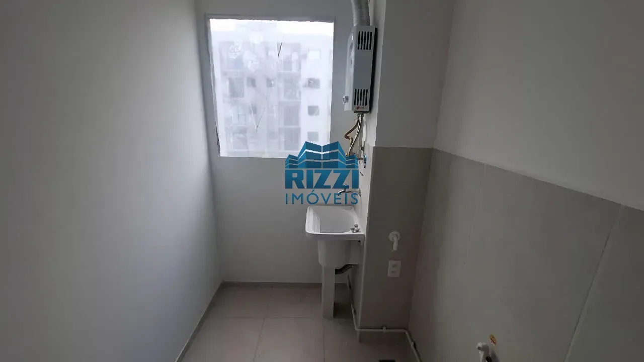 Apartamento com 2 quartos, 2 banheiros e cozinha fechada — photo 22