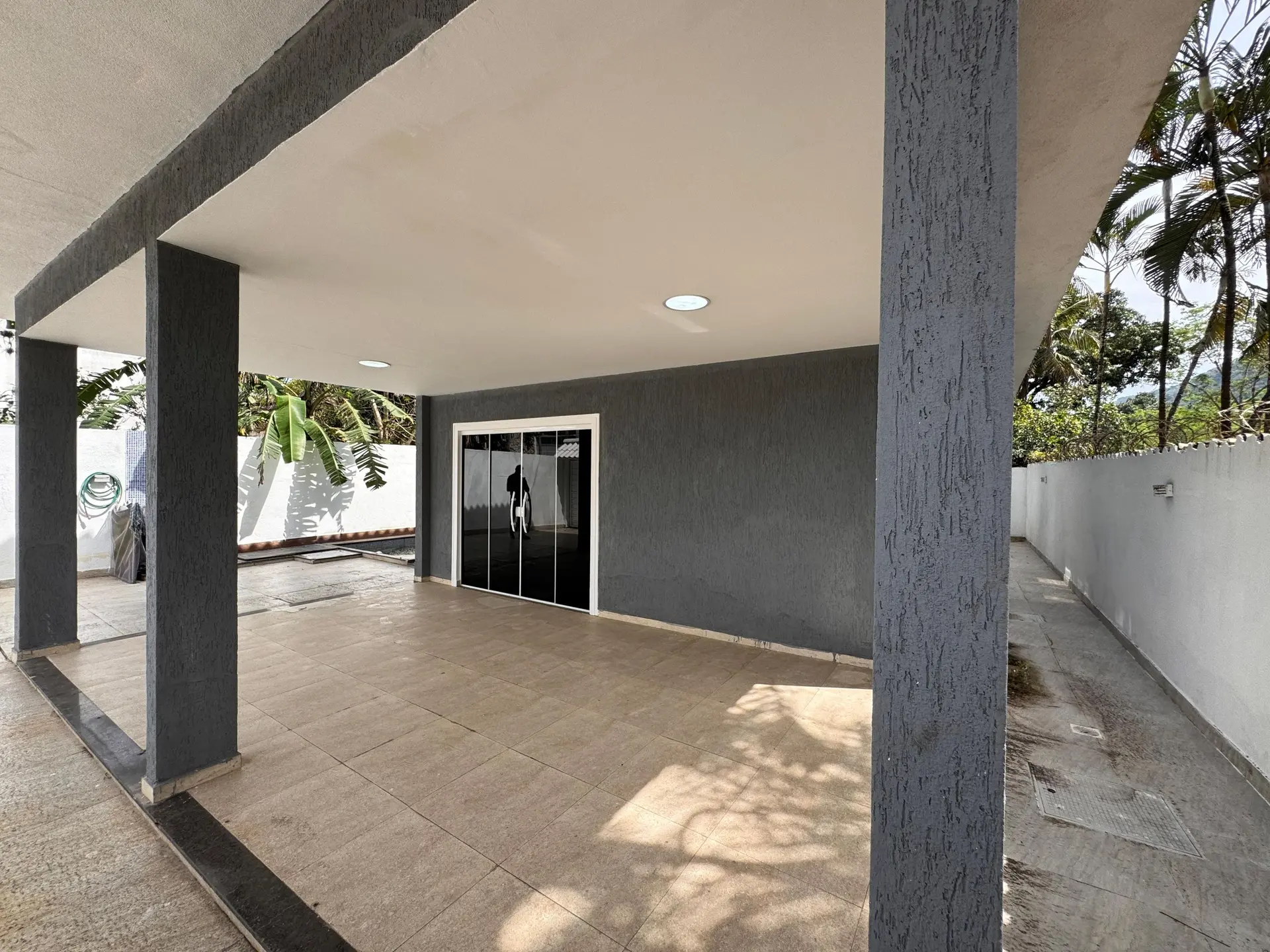 3-bedroom house with a walk-in closet in Rio de Janeiro — photo 28