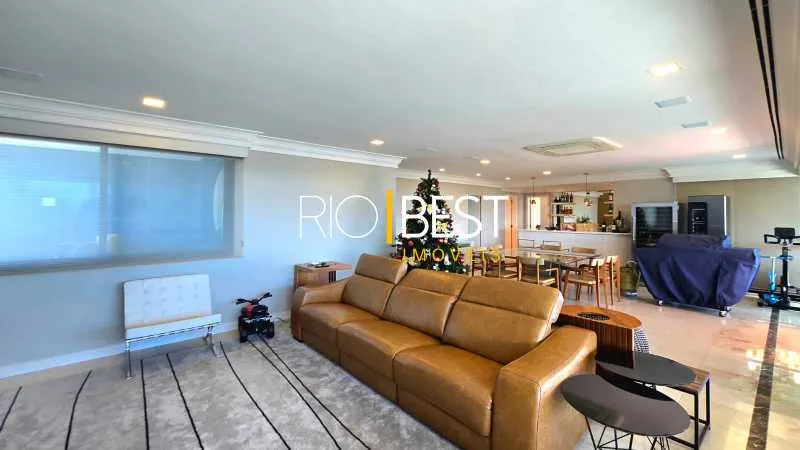 Furnished apartment with 4 bedrooms and 5 bathrooms — photo 4