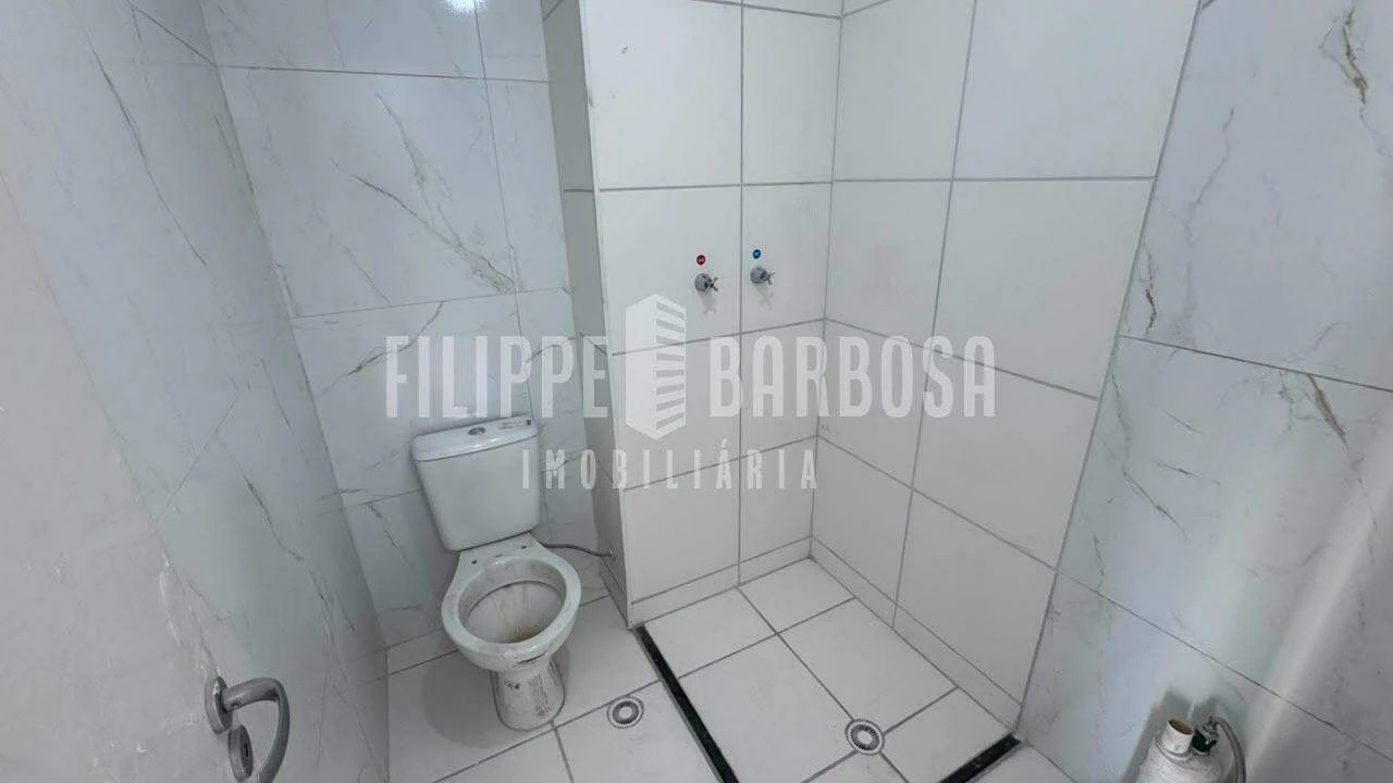 2-bedroom apartment with balcony and 40 m² — photo 15