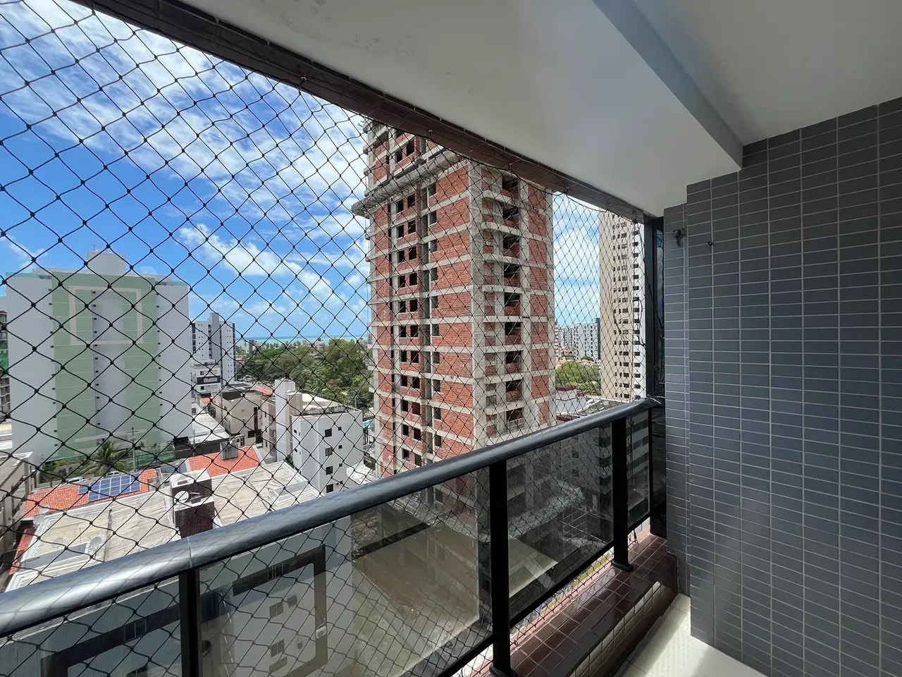 62 m² apartment with a washing machine and a water view — photo 7