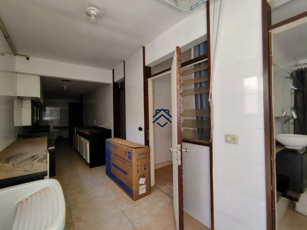 Apartment with 3 bedrooms, 4 baths and 160 m² — photo 25