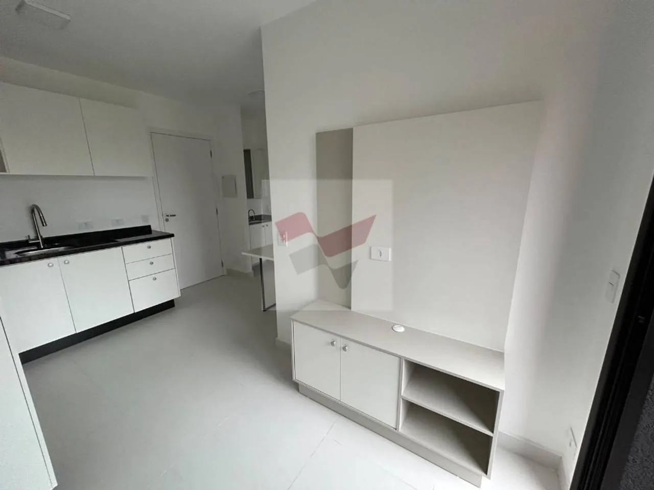 Apartment on the 14th floor with a washing machine — photo 6