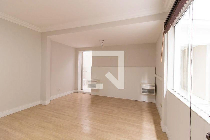 Rental house with 5 bedrooms and 290 m² — photo 31
