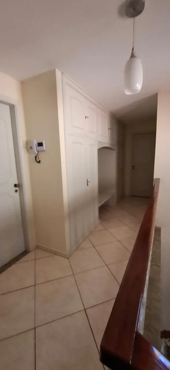 Житловий будинок на 4 спальні та вбудовані шафи — photo 15