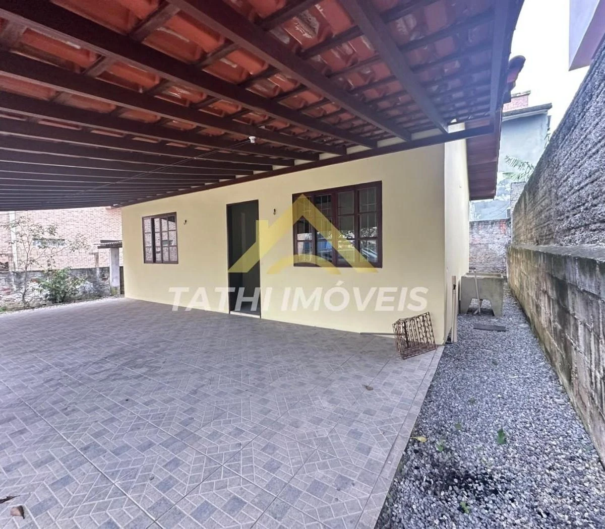 3-bedroom house, 300 m² — photo 8