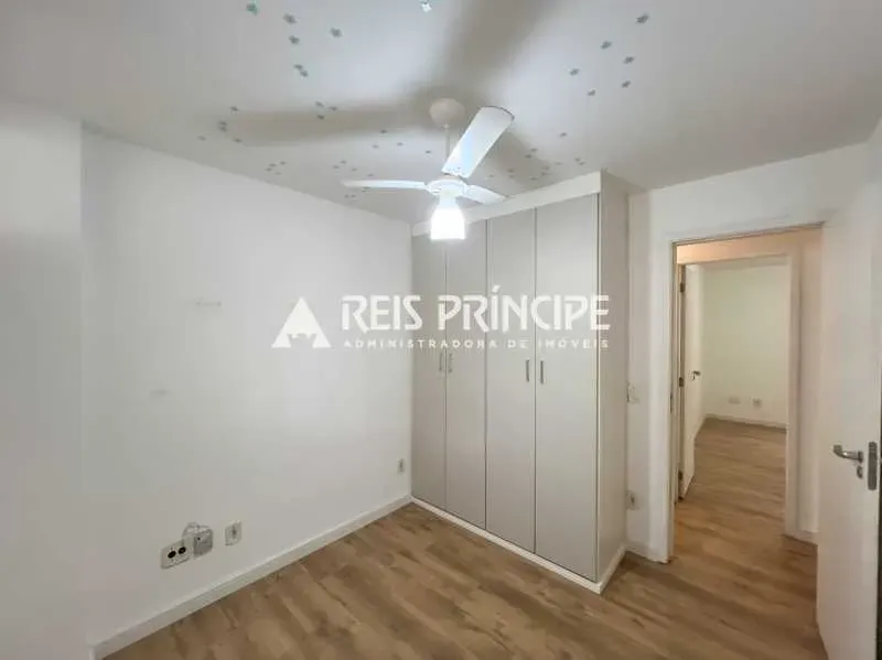 3-bedroom apartment with 3 bathrooms and 2 parking spots — photo 21