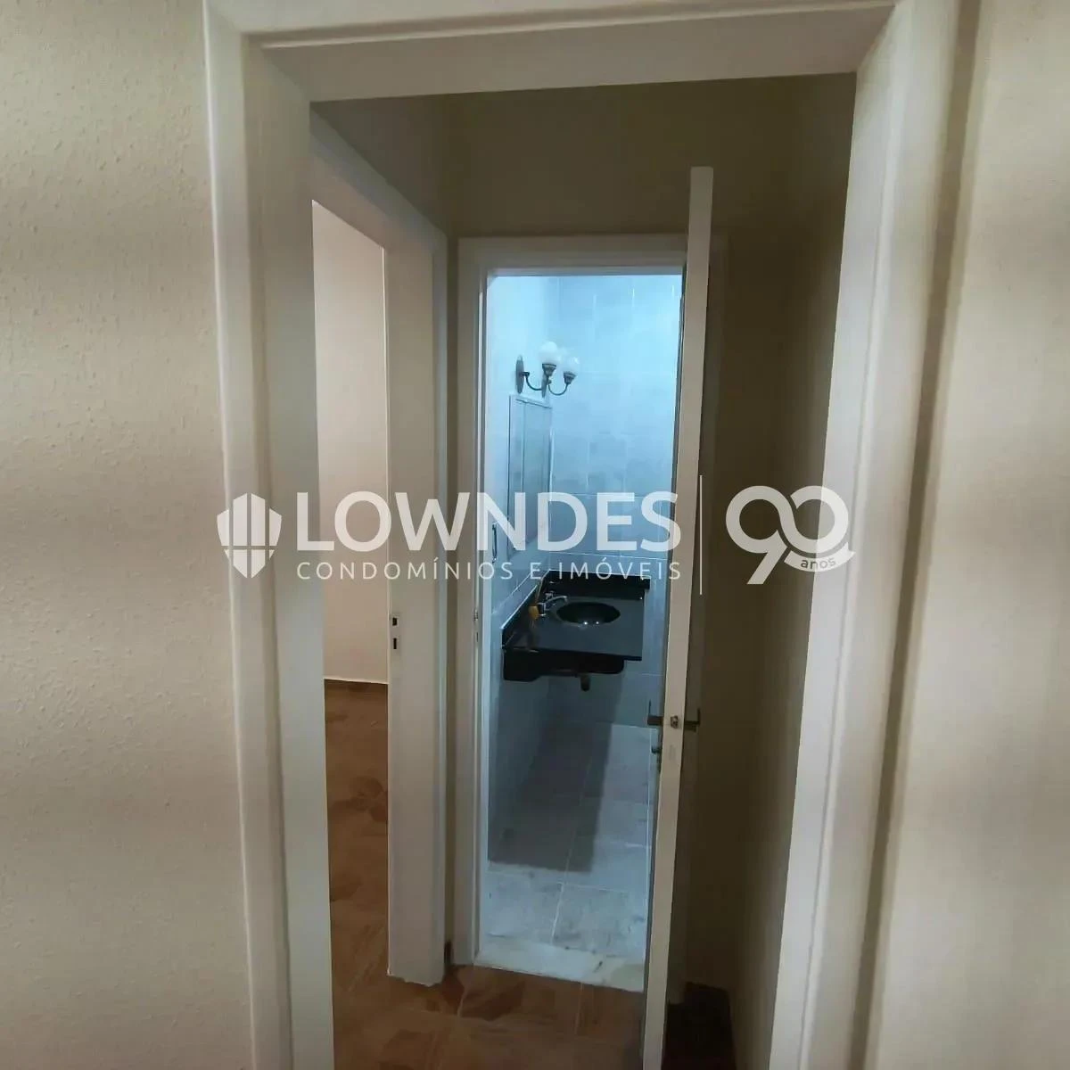 2-bedroom apartment with a park view — photo 25