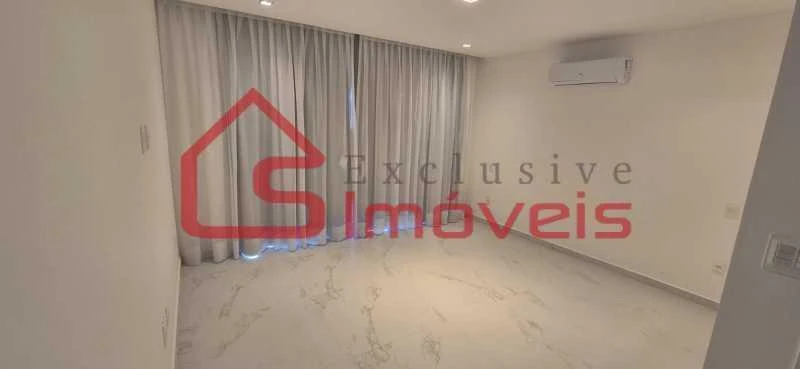 315 m² house with 3 en-suite bedrooms and balcony grill — photo 2