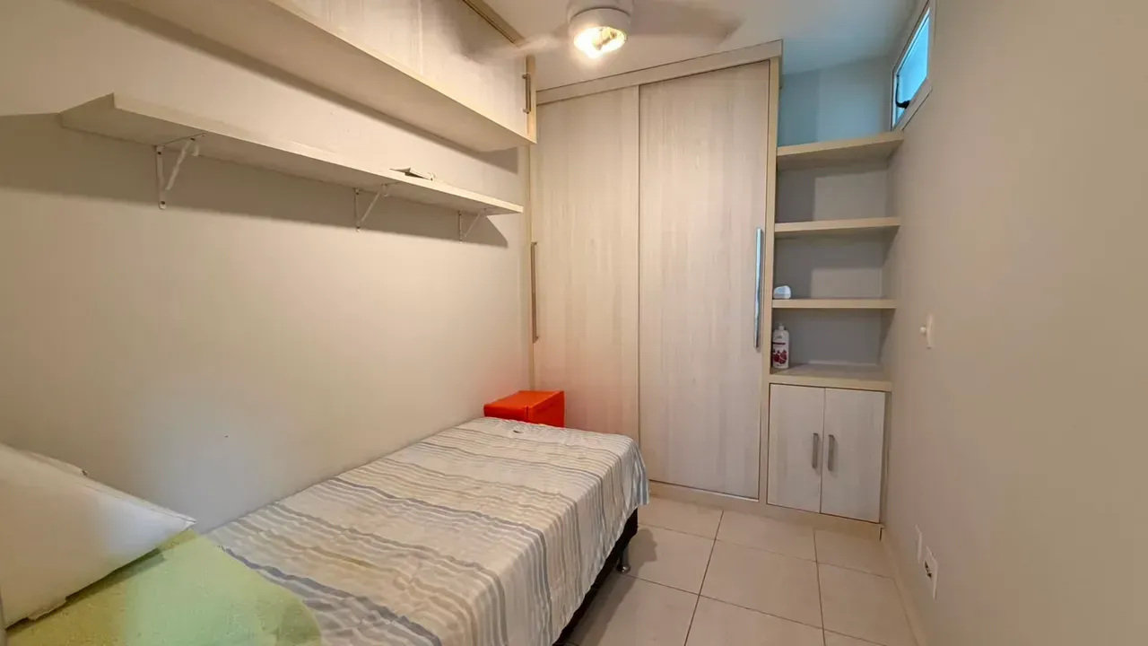 Furnished 2-bedroom apartment with closed balcony — photo 5