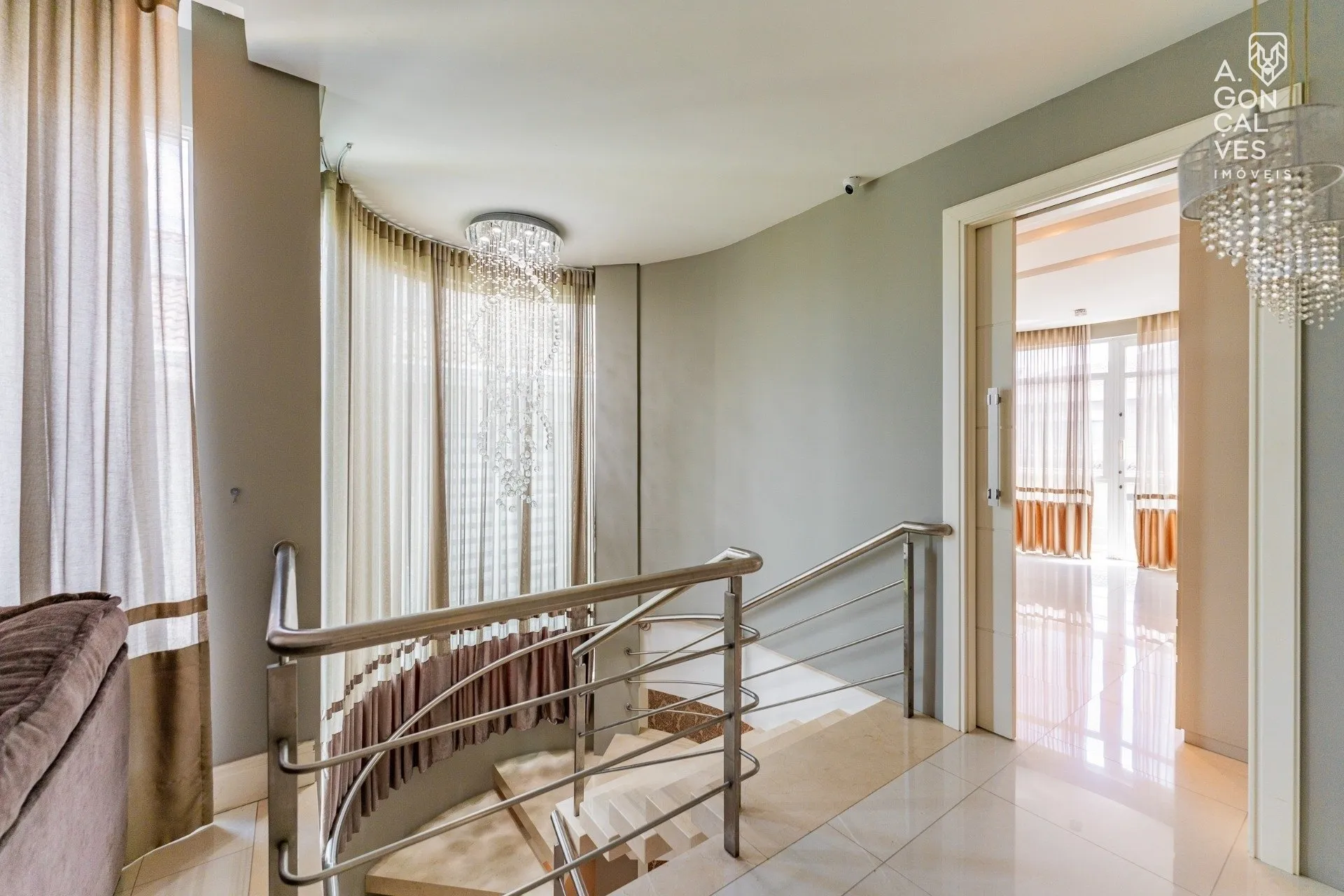 Furnished house with open-plan kitchen and 3 suites — photo 27