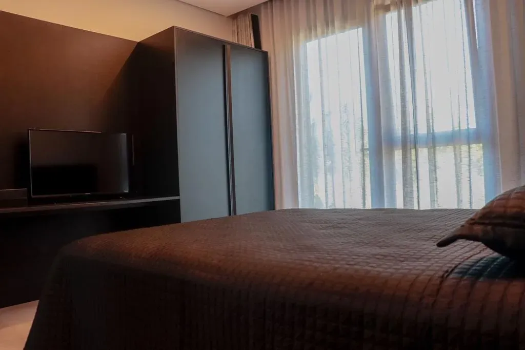 Casa amueblada con 5 suites y cocina compacta — photo 31