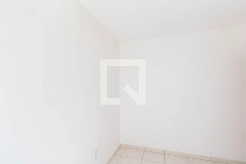 2-bedroom apartment in a building with a pool — photo 24