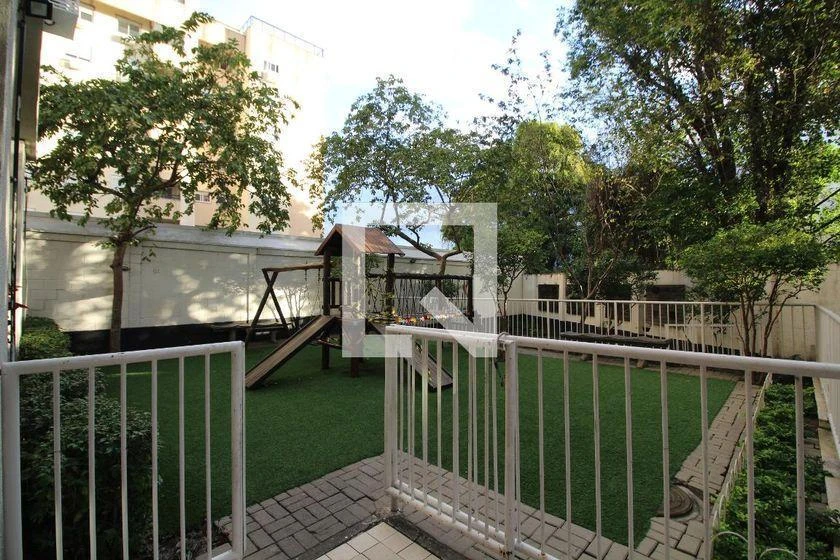 Apartamento amueblado de 3 dormitorios con balcón acristalado — photo 41