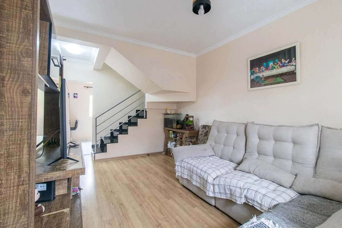 3-bedroom house with a bathtub in Curitiba — photo 19