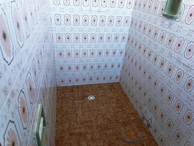 Ground-floor apartment with 3 bedrooms and 1 bathroom — photo 39