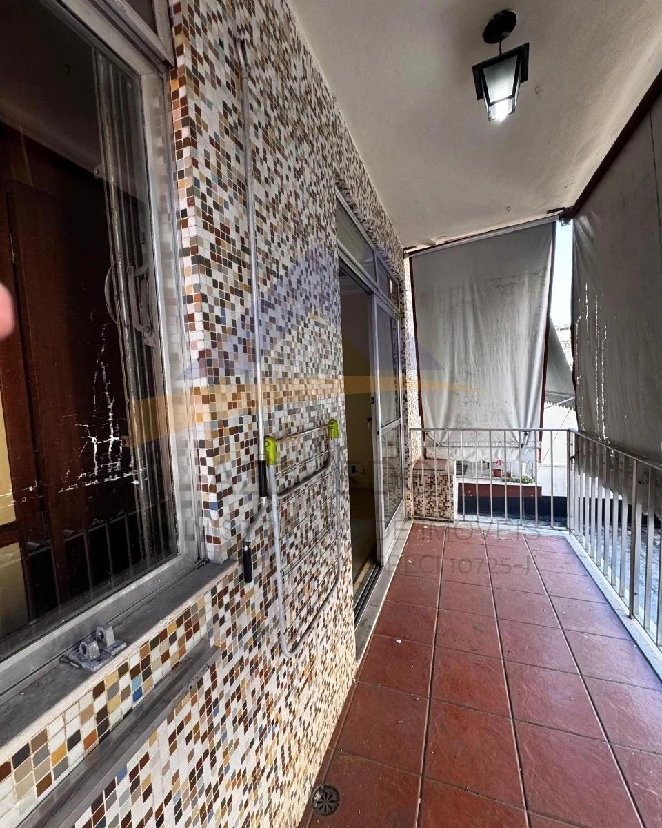 2-bedroom apartment with balcony and suite bathroom — photo 12
